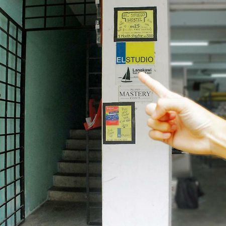 El Studio Hostel Langkawi Kuah Dış mekan fotoğraf
