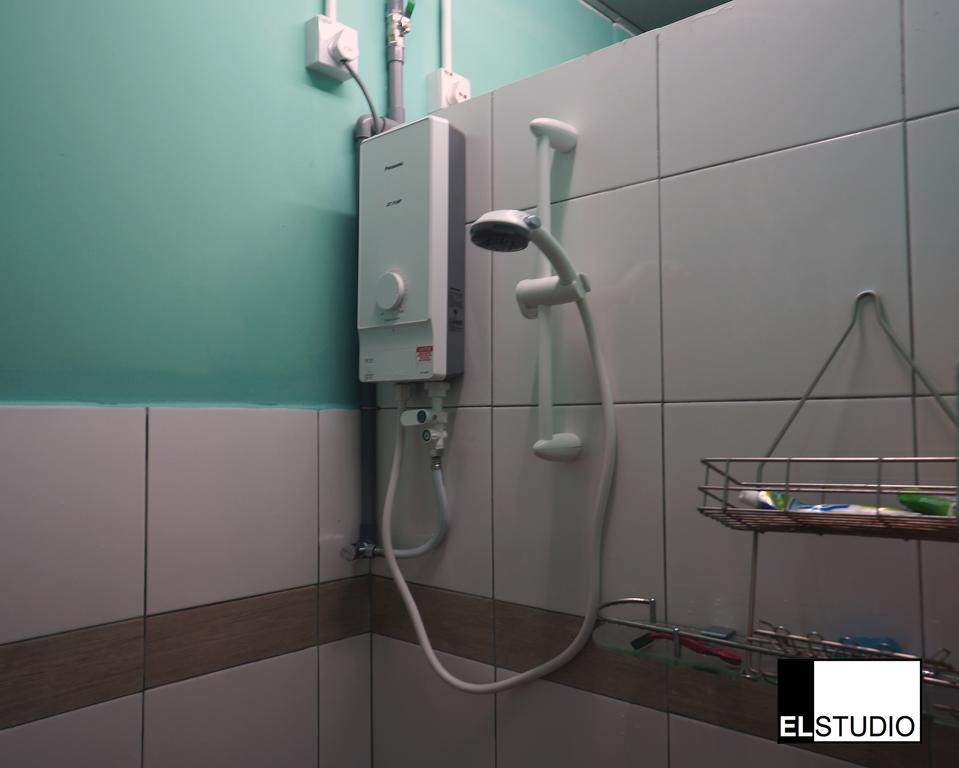 El Studio Hostel Langkawi Kuah Dış mekan fotoğraf
