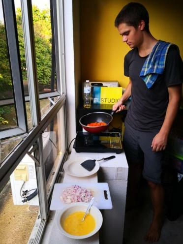 El Studio Hostel Langkawi Kuah Dış mekan fotoğraf